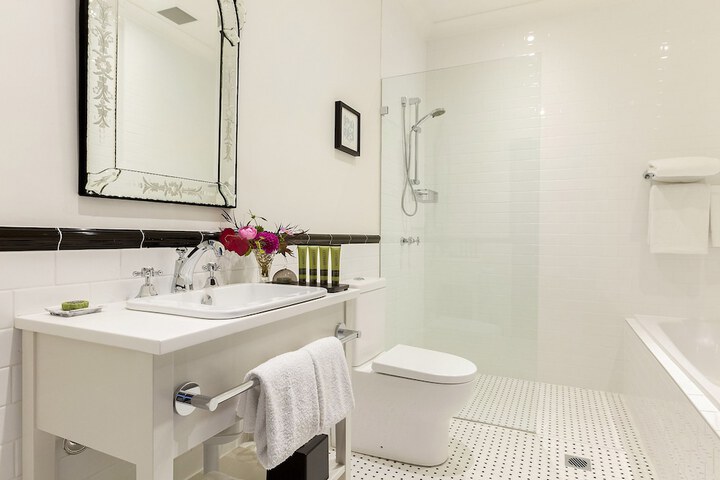 Bathroom Interior Photo