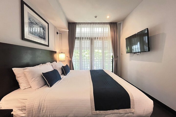 Room 28 of 80
