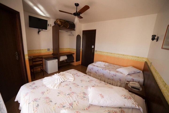 Room 31 of 181