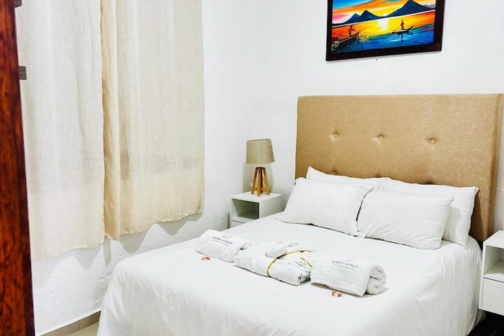 Room 40 of 339