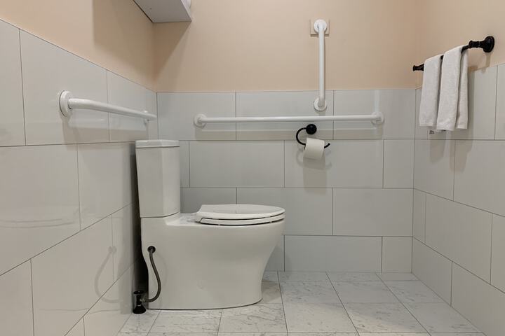 Room 15 of 21