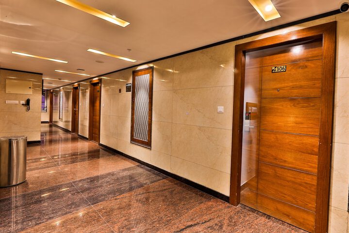 Ballroom/Hall 53 of 61