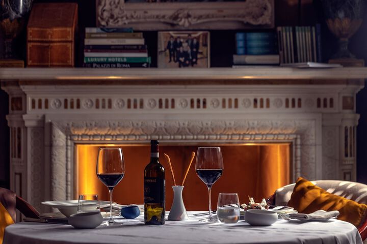 Dining 44 of 74