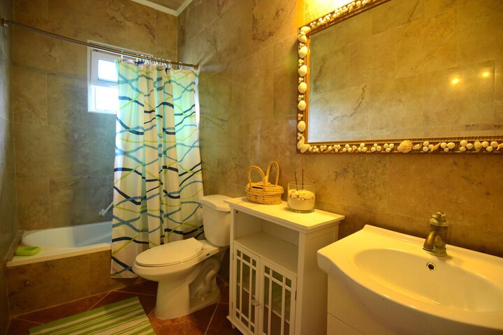 Room 40 of 72