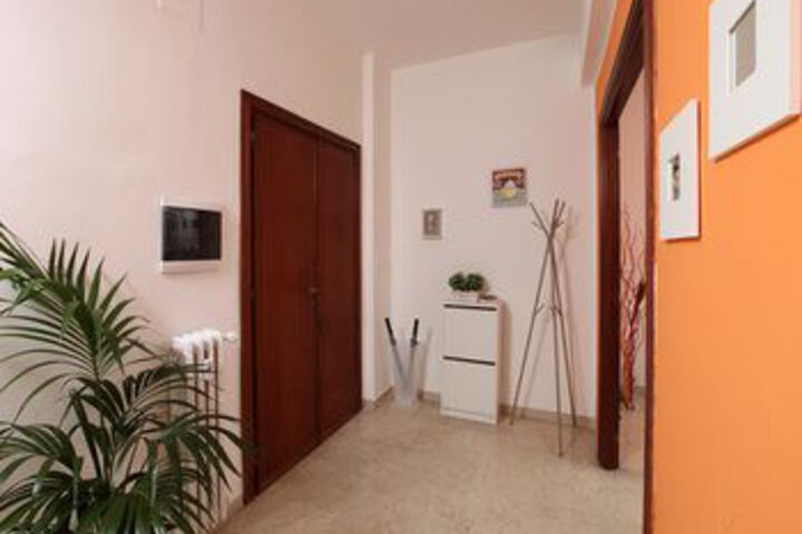 Ballroom/Hall 15 of 22