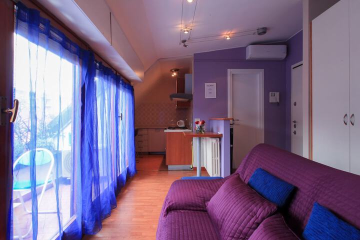 Room 18 of 32