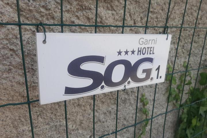 General 35 of 100