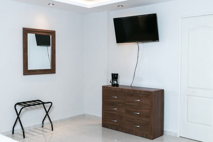 Room 15 of 29