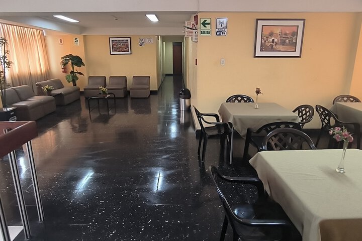 Room 10 of 20