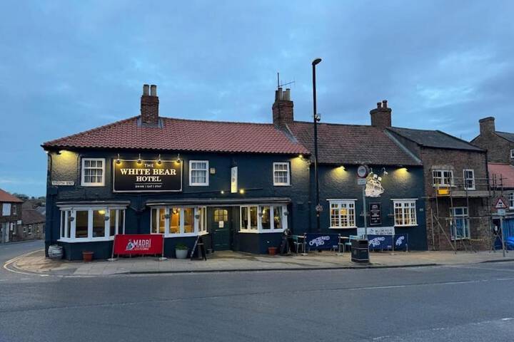 OYO White Bear at Bedale
