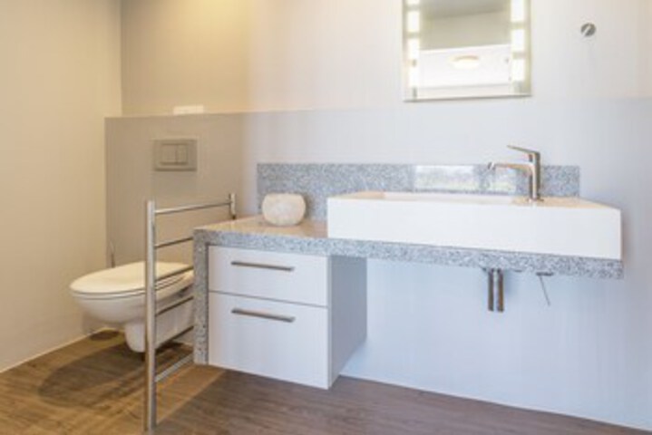 Room 5 of 22