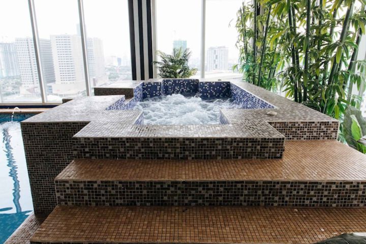 Pool 62 of 81