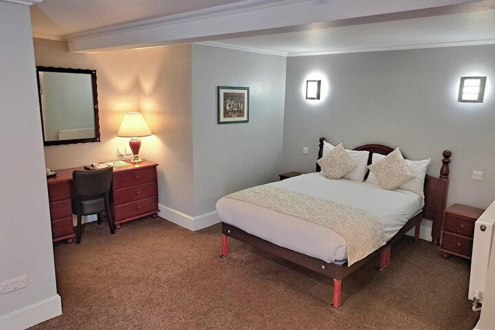 Room 7 of 47