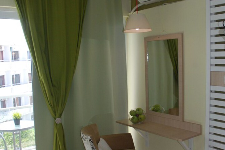 Room 8 of 47