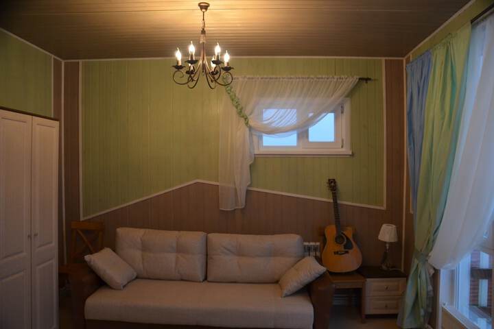 Room 9 of 22