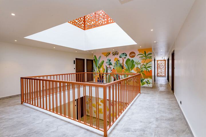 Ballroom/Hall 54 of 58