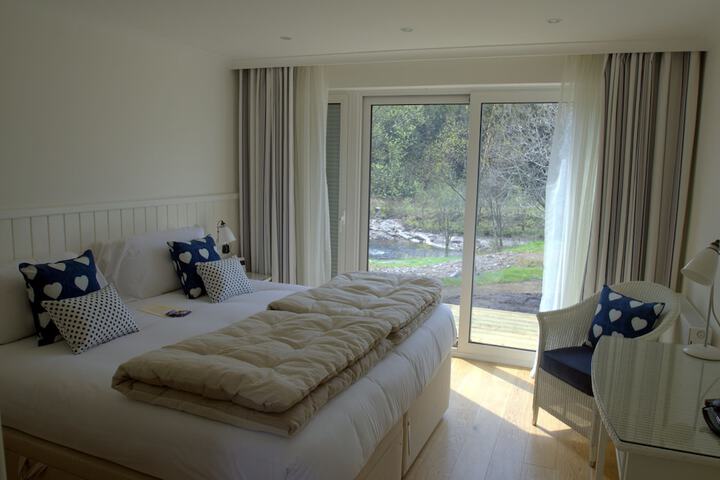 Room 16 of 55