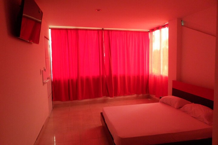 Room 8 of 22