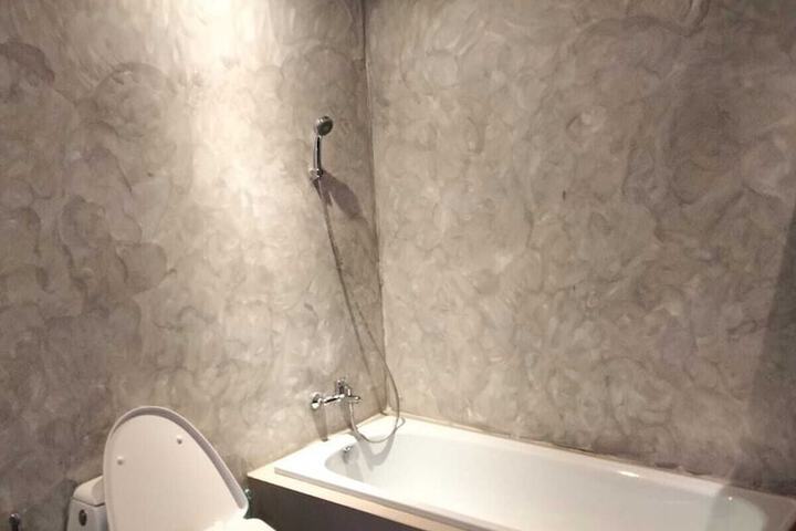 Room 89 of 106