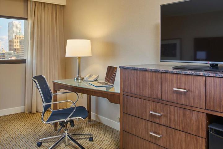 2 Double Beds (5 of 6)