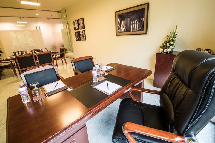Business Center 64 of 74