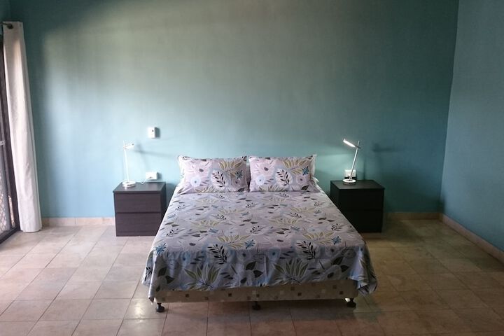 Room 2 of 54