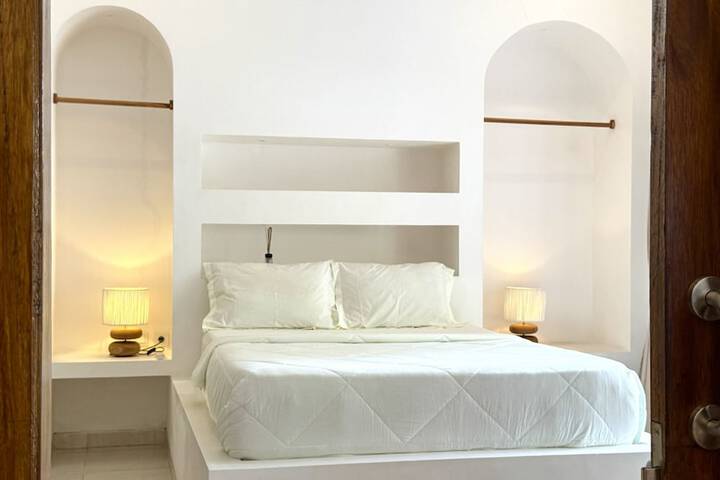 Room 2 of 22