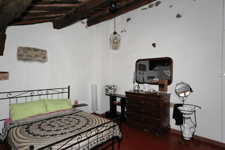 Room 63 of 66