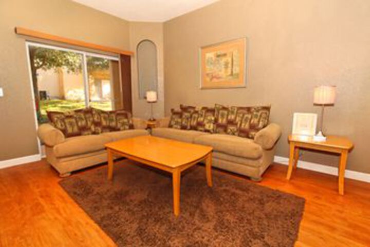 Room 16 of 16
