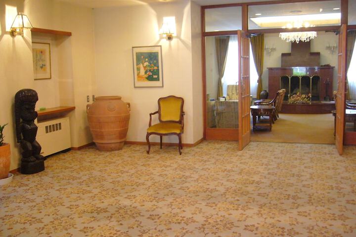 Lobby Entry