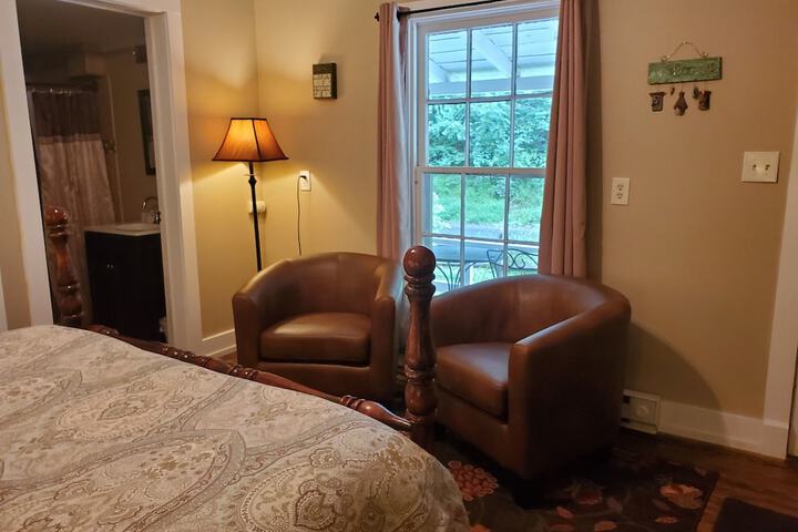 Room 26 of 61