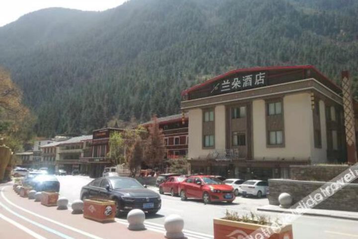 Hotel 2 of 24