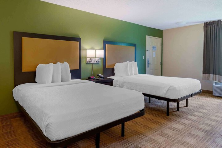 Studio 2 Double Beds (3 of 7)