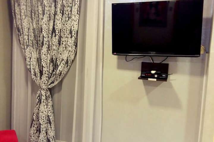 Room 7 of 101