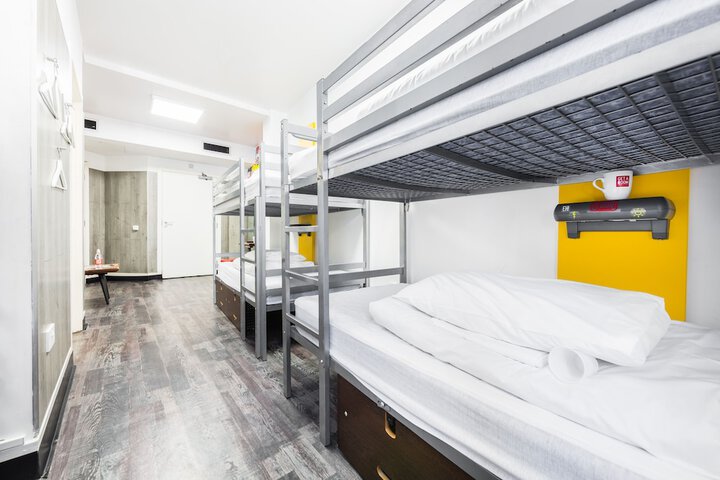 Room 3 of 59