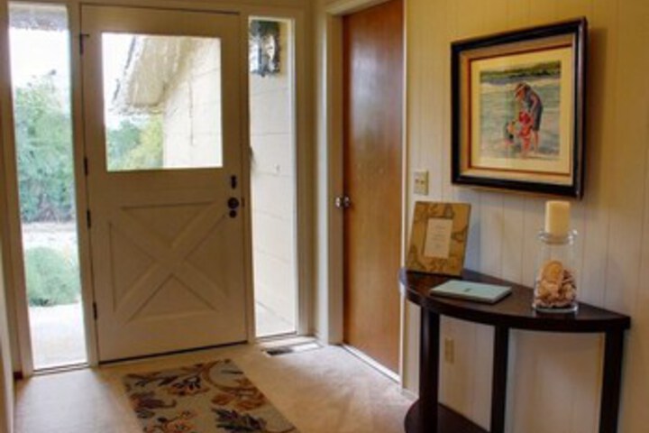 Room 17 of 24