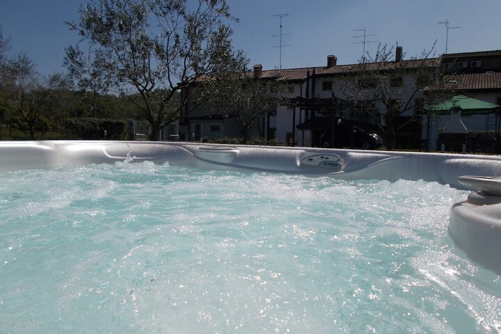 Spa 62 of 95