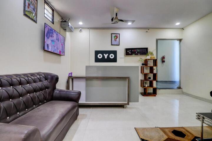 Hotel O by OYO Shri Ved