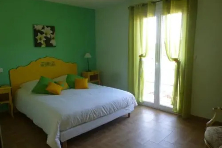 Room 3 of 22