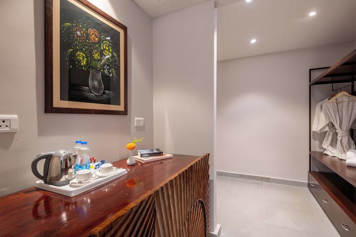 Room 12 of 75