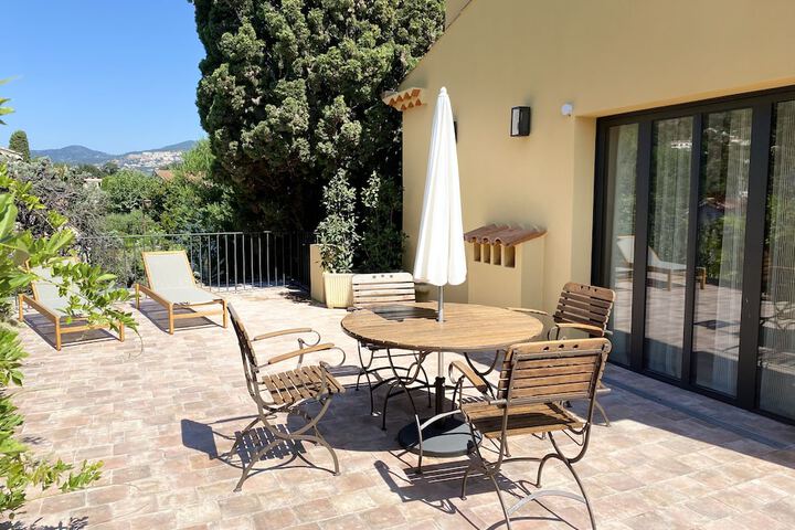 Terrace/Patio 39 of 92