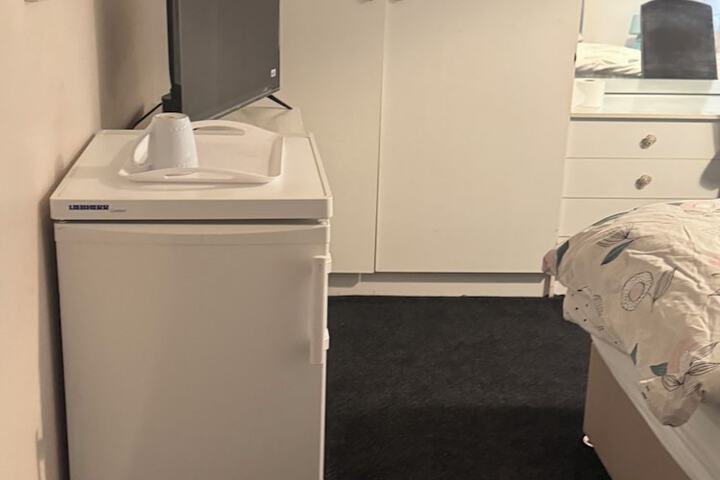 Room 6 of 40