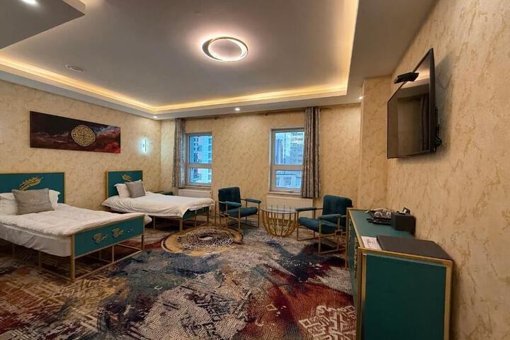 Room 6 of 22
