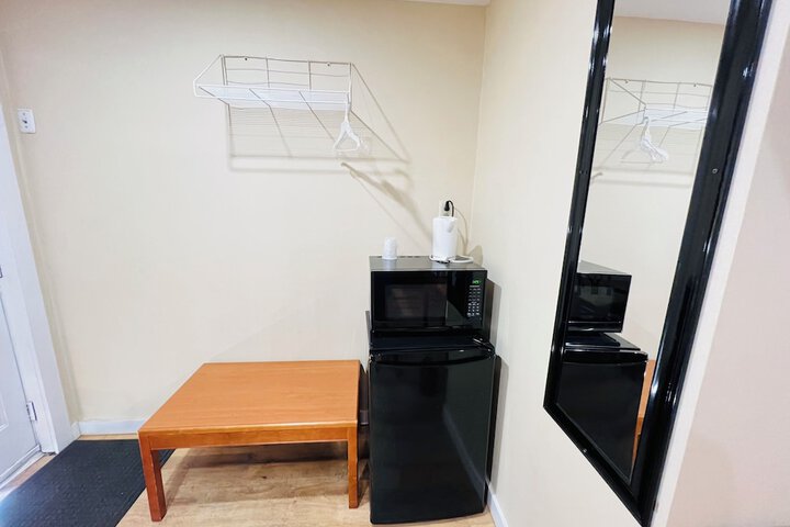 Room 12 of 30