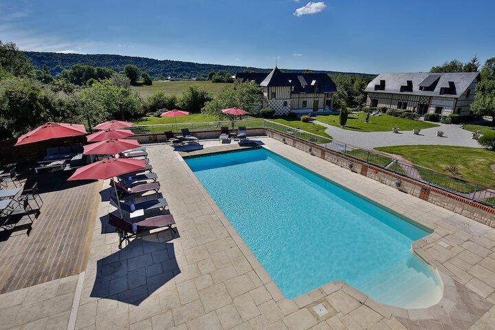 Pool 92 of 117