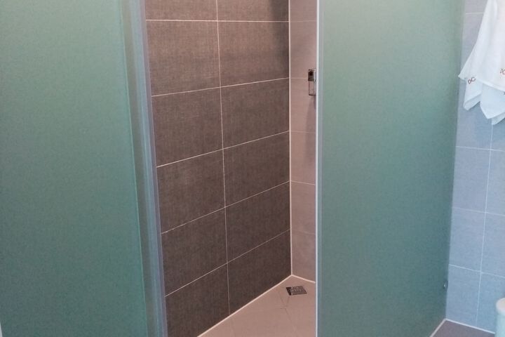 Room 10 of 49