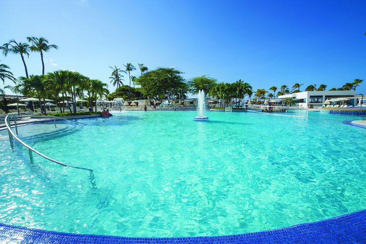 Pool Hotel