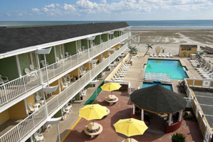 Hotel 10 of 11