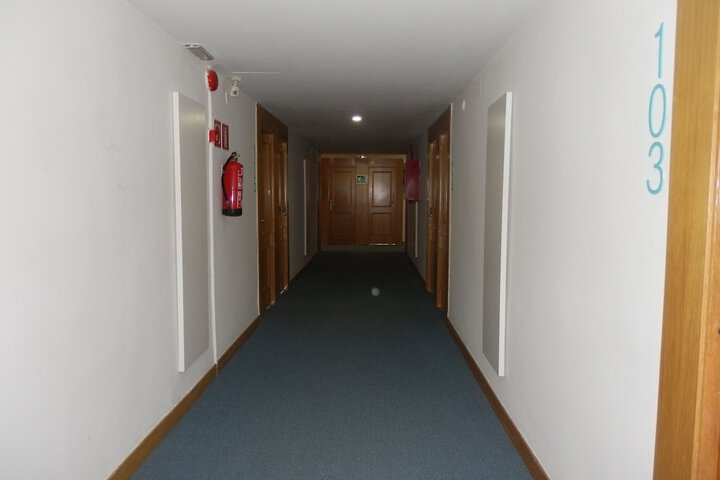 Ballroom/Hall 57 of 74