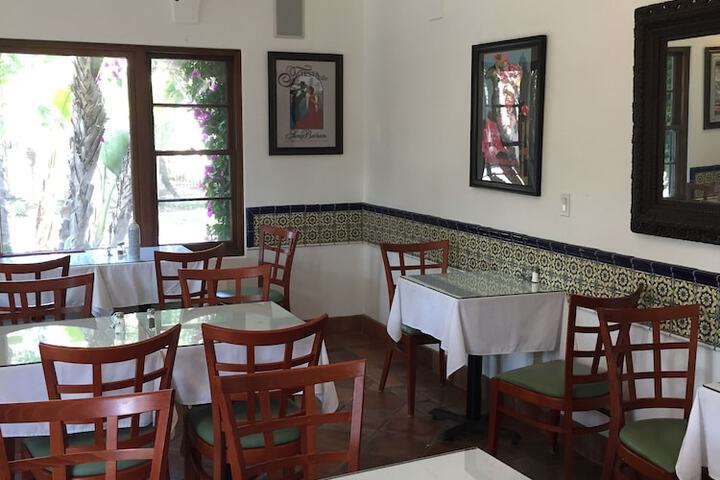 Dining 175 of 221